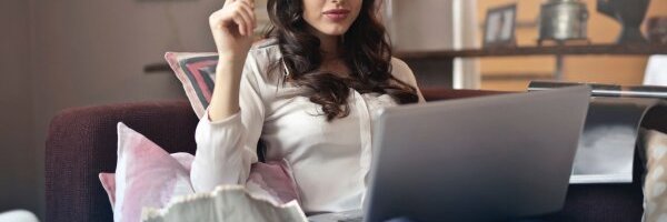 E-nädal turgutab kriisis kaubandussektorit