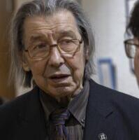 Kellele kuulub keel? ehk Kuus kildu Hando Runneli Wiedemanni auhinna puhul