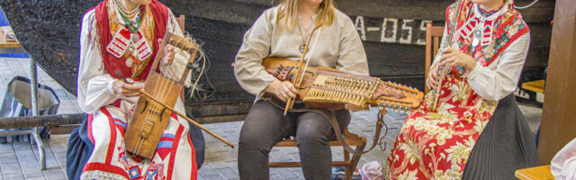 Mardilaada peakülalised on rannarootslased