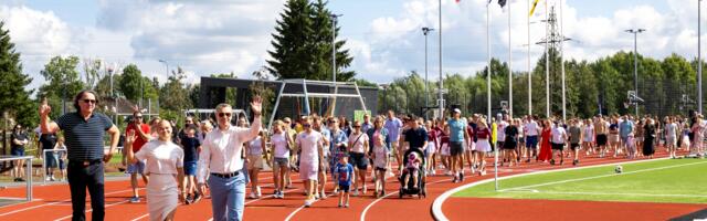 Rae vallas avati esimene täismõõdus staadion