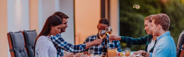 SUVERETSEPT: hõrk grillsalat feta juustuga