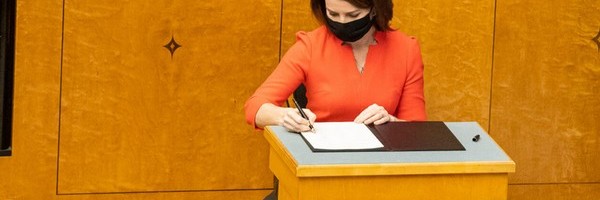 Eesti Päevaleht avaldas Autorollo kirjavahetuse, milles nähtub Keit Pentus-Rosimannuse seotus - UU