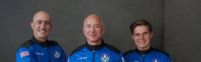 VAATA JÄRELE | Amazoni asutaja Jeff Bezos lendas kosmosesse