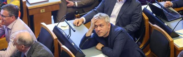 Obstruktioon Riigikogus ajutiselt murtud, aga jagelemine kestab edasi