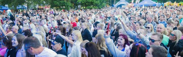 Galerii ⟩ Vaadake, kuidas möödus Valgeranna jaanituli