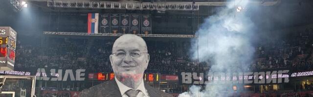 Neverovatna koreografija Grobara posvećena Dušku Vujoševiću na večitom derbiju Partizan - Crvena zvezda