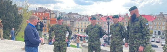 Kaitseminister Kalle Laanet Eesti kaitseväelastele Poolas: tänan, et olete Eesti teinud suuremaks