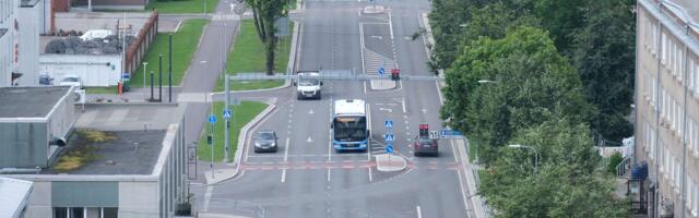 Нарвитянку с маленьким ребенком не пустили в автобус