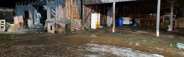 Antsla vallas Vaabina külas põles garaaž