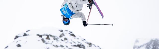 Henry Sildaru võitis esimese eestlasena MK-sarja kokkuvõtte, varasemast oli Eestil ette näidata neli teist kohta