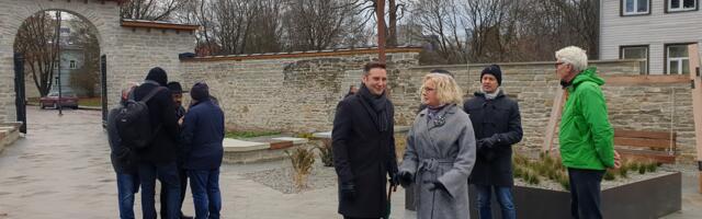 Juudi kalmistu renoveeritud ala avati külastajatele