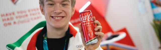 DELFI OLÜMPIAL | Milano olümpiakülas on Eesti lipud väljas ja huvilised saavad valmistada enda fotoga Coca cola purke