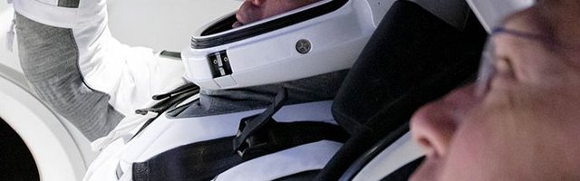 Elon Musk saadabki inimesed esimest korda ilmaruumi