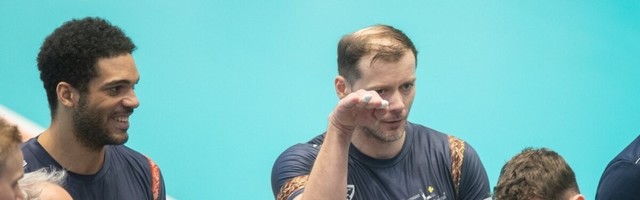Saaremaa võrkpalliklubi tulevik: rekordiline eelarve või hoopis lõpp? „See pidu on kahjuks läbi. Klubi president on ikka uskumatu vana.”