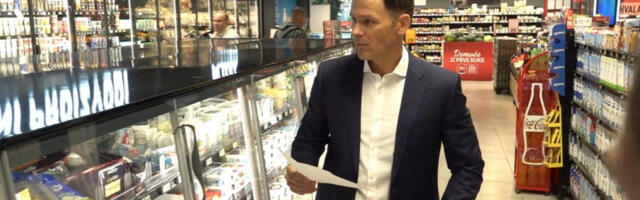 MINISTAR MALI PRVI OTIŠAO U PRODAVNICU DA PROVERI CENE: Račun je pre nekoliko dana iznosio 4.991,92 dinara, sada ćemo videti koliko iznosi danas (FOTO/VIDEO)