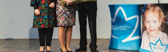 Sirje Karis tunnustas SOS lastekülade perevanemaid ja töötajaid