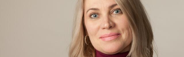 Tiina (40) : "Minu tagasihoidlik arvamus on selline, et riided, mis jätavad õlad paljaks, ei sobi naistele vanuses 50+"