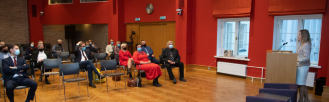 Poliitikud: kliimaeesmärke saab täita ka heaolu ja töökohti säilitades