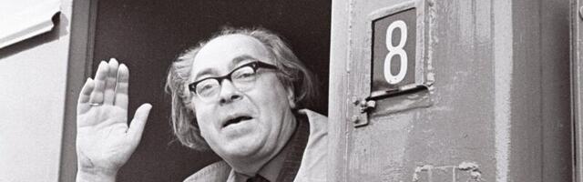 Oksjonipalavik! Voldemar Panso telefoniraamat müüdi alghinnast 6000 korda kallimalt