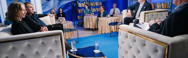 Raamatuklubist pehmele stuudiodiivanile