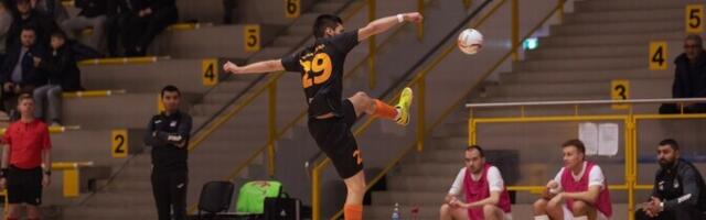 Galerii: Saalijalgpallis liider FC Bunker Partner ei vääratanud