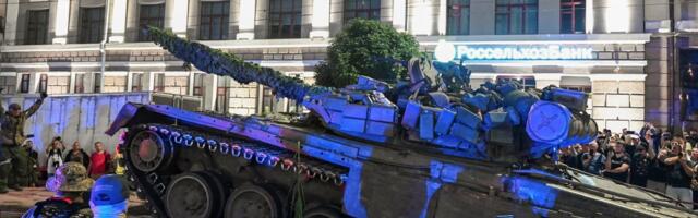 „Loodan, et ta võidab.“ Prigožini võitlejaid võeti Doni-äärses Rostovis vastu kui kangelasi