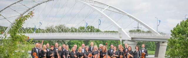 Pärnu linnaorkester tuleb jõulumuusika ja Daniel Leviga