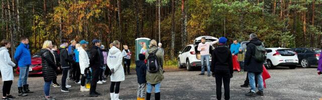 Maailmakoristuspäev tõi Nõmme inimesed metsaaluseid koristama
