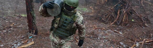 Lahinguülesanne – jookse, kuni elad. Vene armee paneb logistika sõna otseses mõttes jalaväe õlgadele