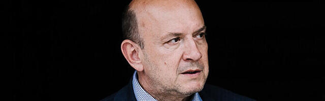 Калев Стойческу: Европу невозможно оборонять звонками по телефону Путину