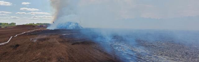 Õhtuks tuul vaibus ja Viljandimaa rabapõleng õnnestus kontrolli alla saada