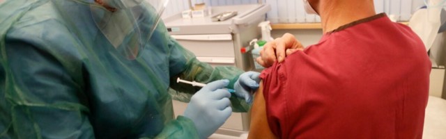 Lätis käib mäng ministritoolidega. Kes on pandeemia ajal süüdlane, kes kangelane?