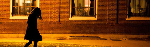 Pimedus suurendab melatoniini tootmist ja mõjutab meeleolu