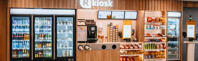 Reitan avas lennujaamas kohviku ja mugavuspoe