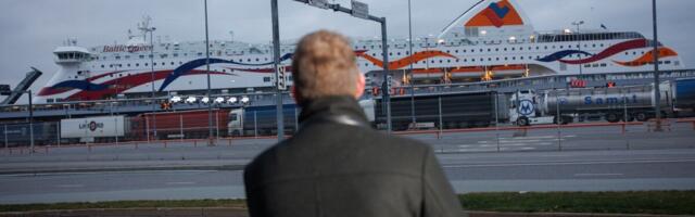 Tallink vedas aprillis kolmandiku võrra vähem kaupa