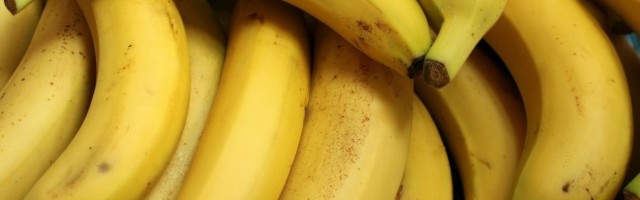 Toidukaupmehed leidsid poodi saadetud banaanide asemel mitu kasti kokaiini