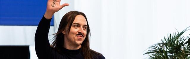 KROONIKA BASELIS | Tommy Cash pidi „hullu fänni“ lavale toomiseks tegema ohverduse