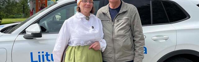 VALEN­TI­NE KUUSK­MÄE Raa­si­kult või­tis Coo­pilt au­to