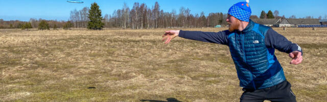 Kettagolfarid tervitasid uut hooaega keset karjamaad