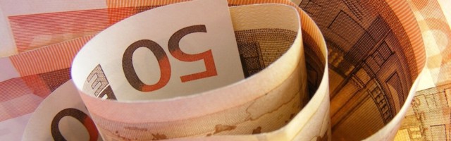 Müügitulu kaotanud mööblitootja Arens jätkab robotiseerimist