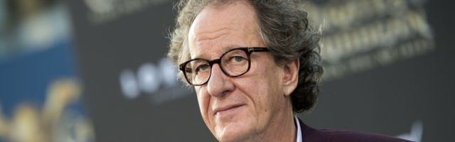 Kohus jättis seksuaalses ahistamises süüdistatud Geoffrey Rushi valuraha jõusse