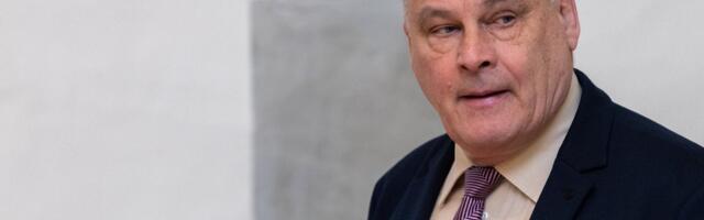 Jaan Toots_ valitsus laseb Narvas anarhial jätkuda