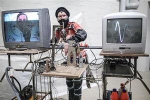 Võta haamer ja tee endale lavastus