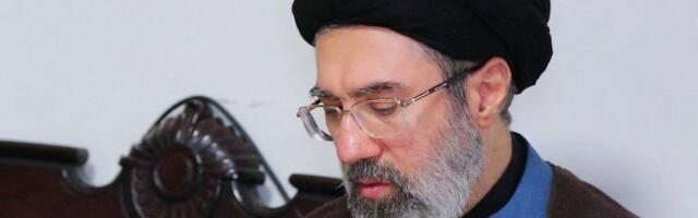 Iraani uueks kõrgeimaks juhiks valiti teadete kohaselt eelmise poeg Mojtaba Khamenei