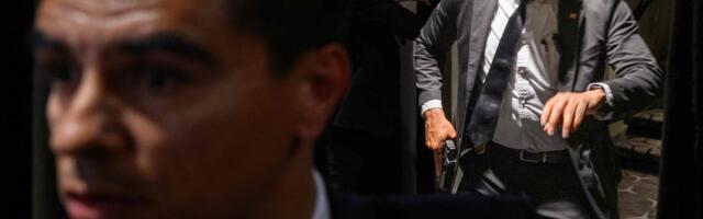 KAART | Relvastatud ründaja jõudis trepini, mis viis USA võimuladviku juurde. Kui tal oleks olnud pomm, läinuks kõik teisiti  