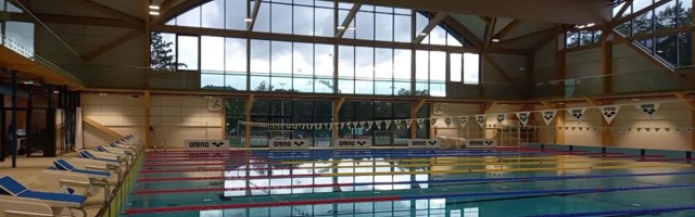 Kohtla-Järvel valmis 14 miljonit eurot maksnud ujulaga spordikeskus
