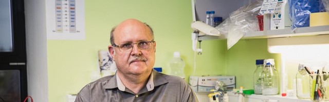 Andres Merits avab suu: valitsus on koroonaviiruse uurimist Eestis finantseerinud täpselt null euro ja null-null sendi eest