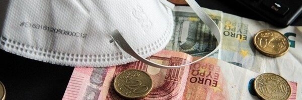 Haigekassa plaanib hakata tasuma esimeste haiguspäevade eest