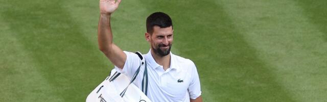 Novak se sprema za US open uz gusle /FOTO/