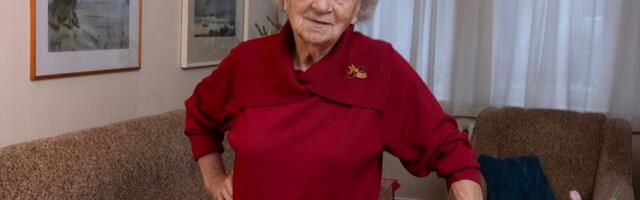 Saja-aastase daami päev: külm dušš, kepikõnd ja velotrenažöör. „Võtke minust eeskuju!“